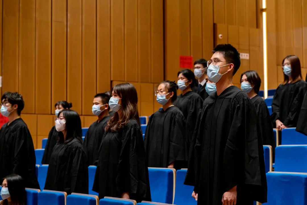 10. 学子明志(谢丰 摄).jpg